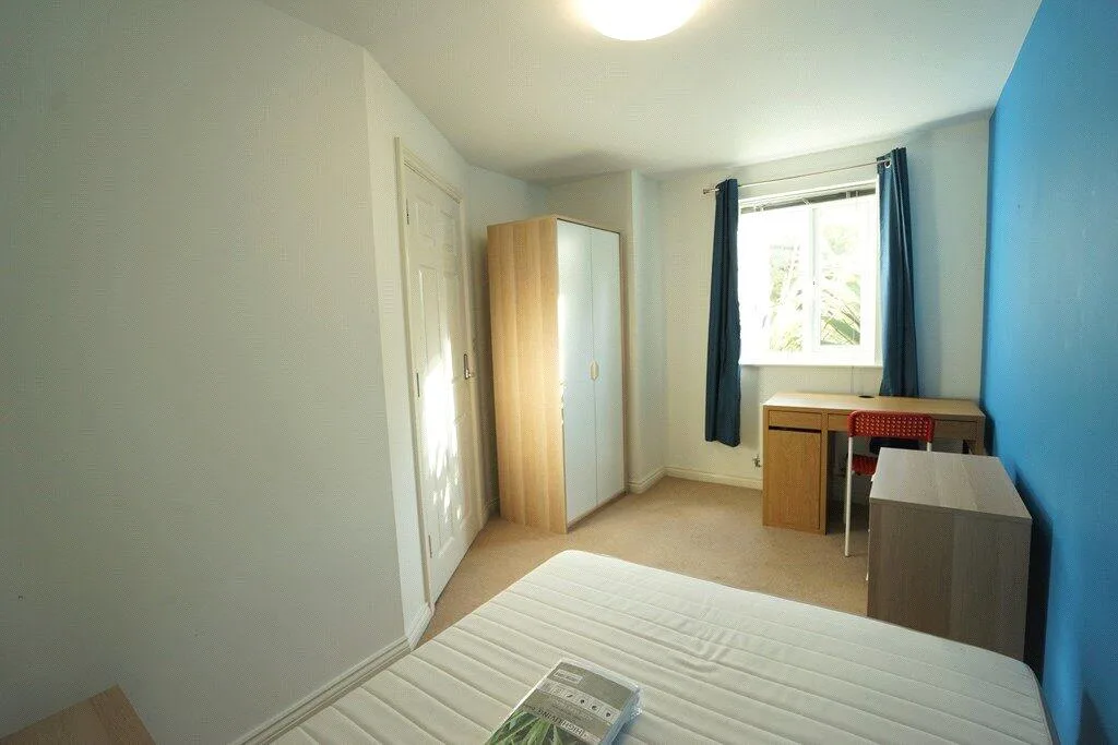 1 bedroom end of terrace house for rent