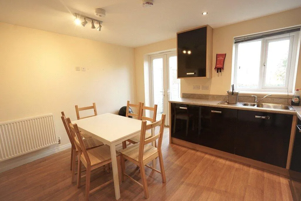 1 bedroom end of terrace house for rent
