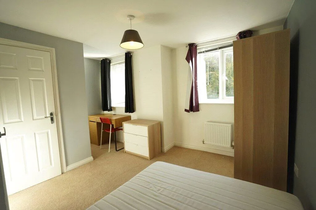 1 bedroom end of terrace house for rent
