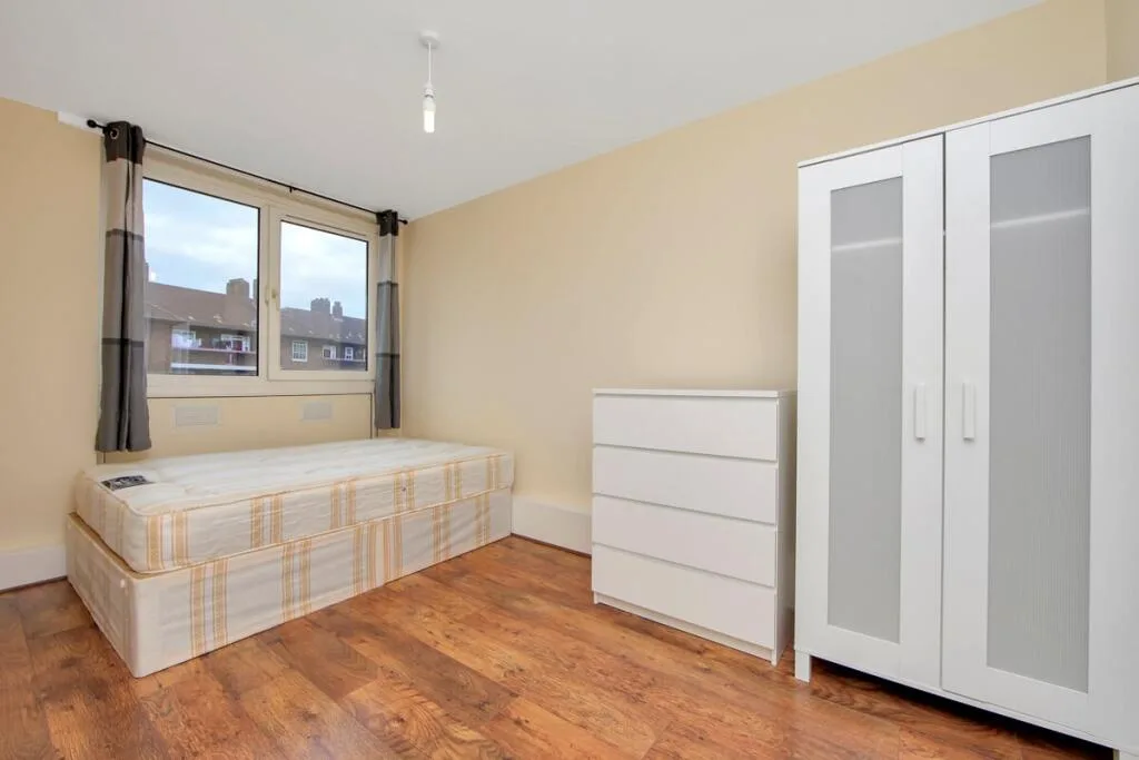 4 bedroom maisonette for rent