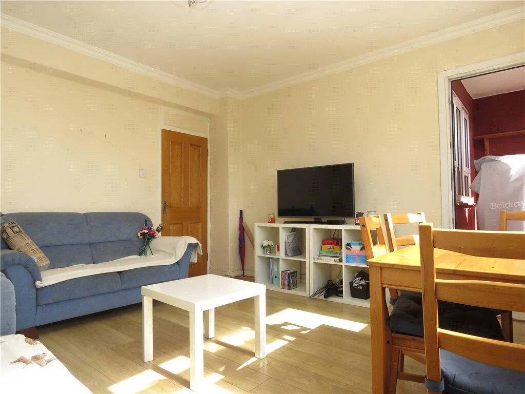 3 bedroom apartment for rent