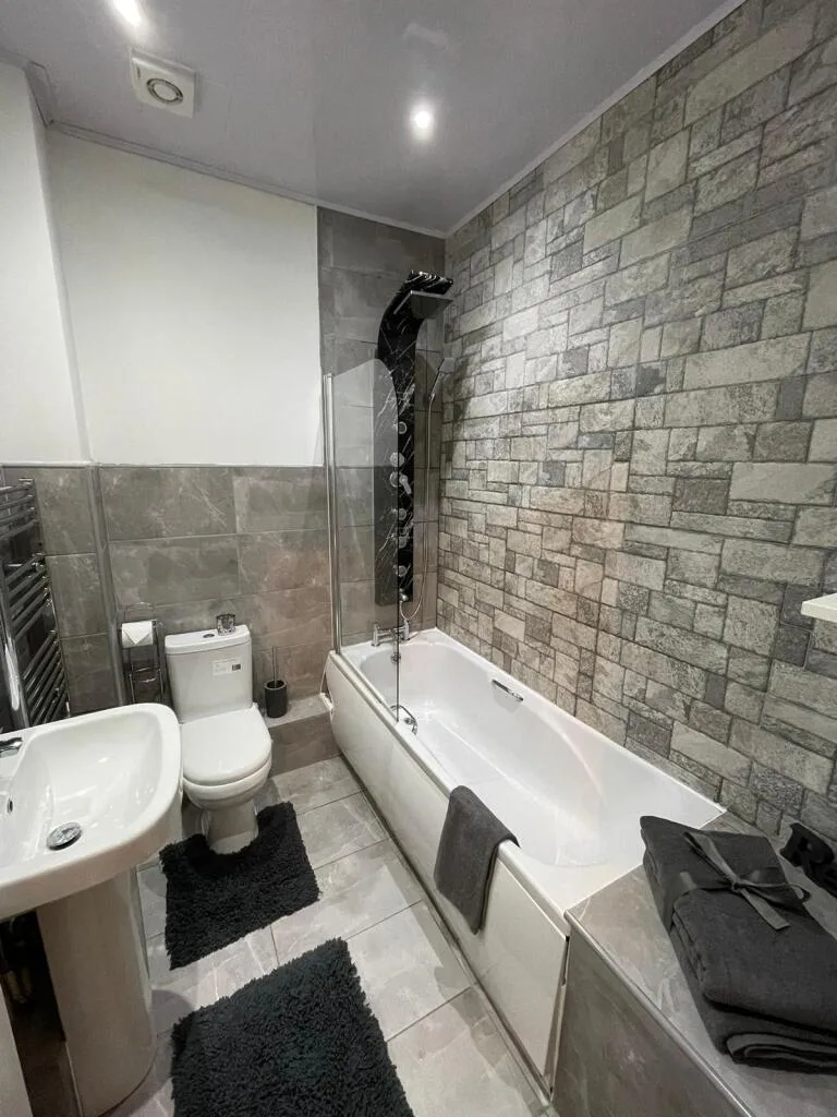 2 bedroom flat for rent