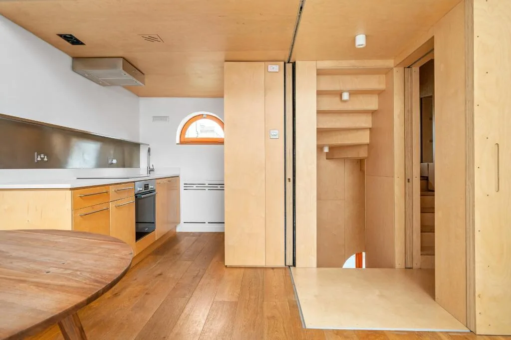 2 bedroom detached house for rent