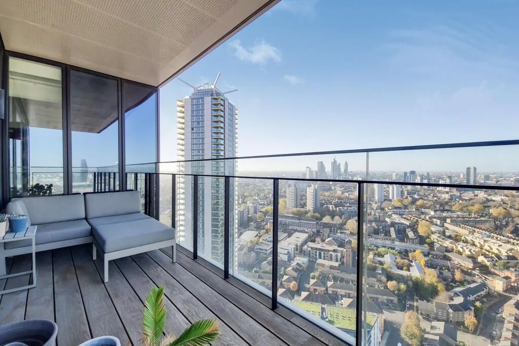 3 bedroom flat for rent