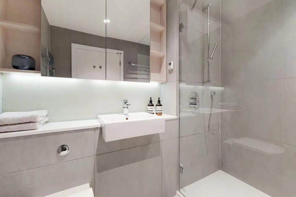 3 bedroom flat for rent