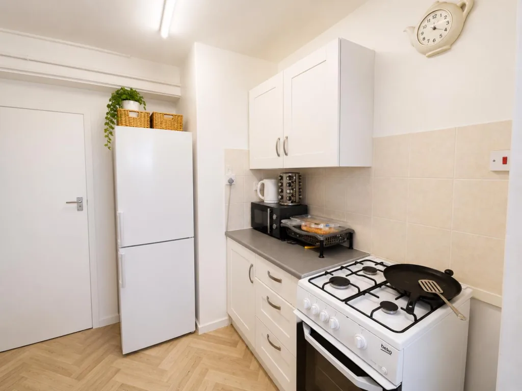 3 bedroom flat for rent
