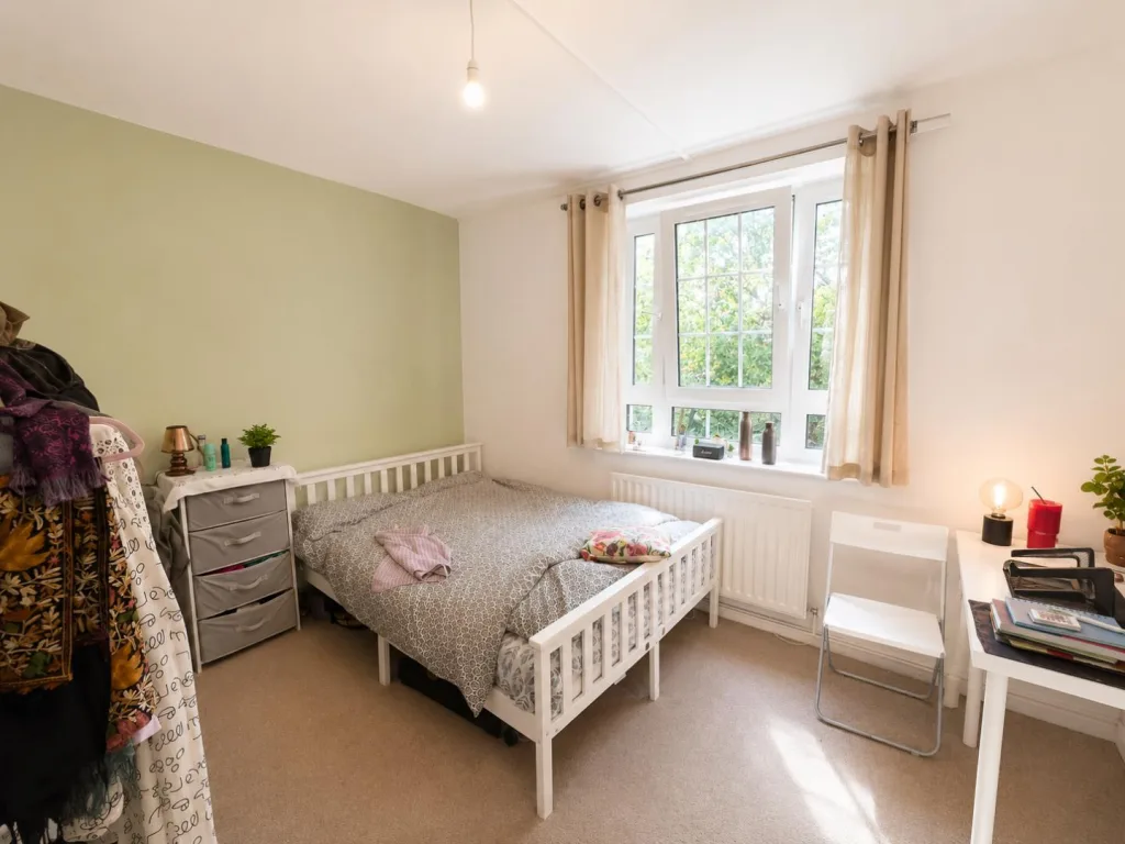 3 bedroom flat for rent