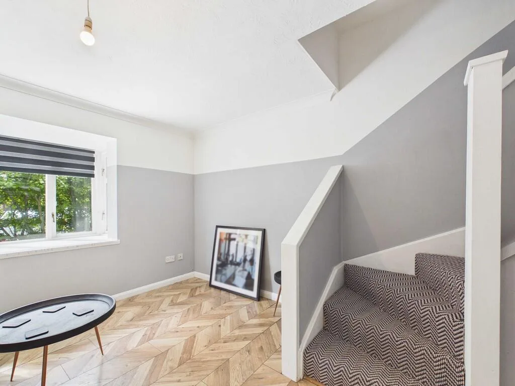 1 bedroom end of terrace house for rent