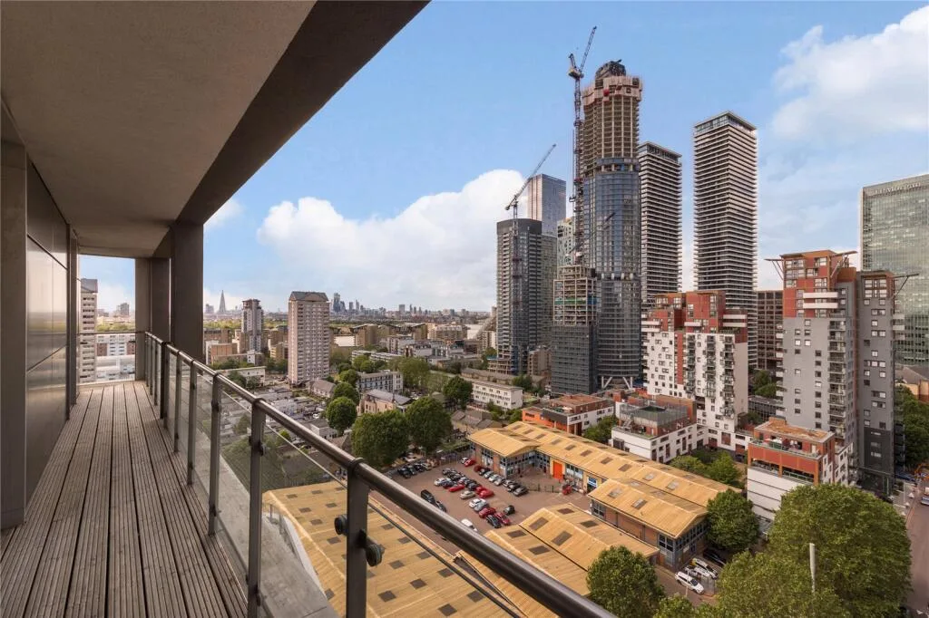 3 bedroom flat for rent