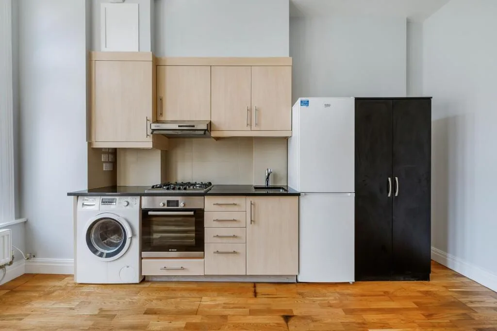 Studio flat for rent