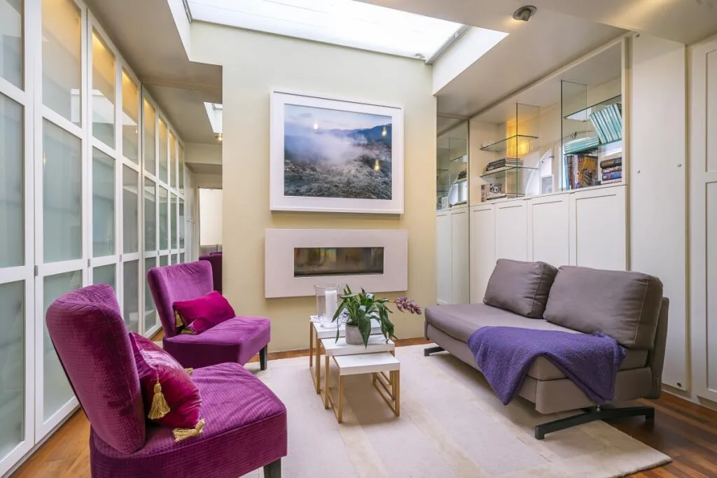 2 bedroom mews property for rent