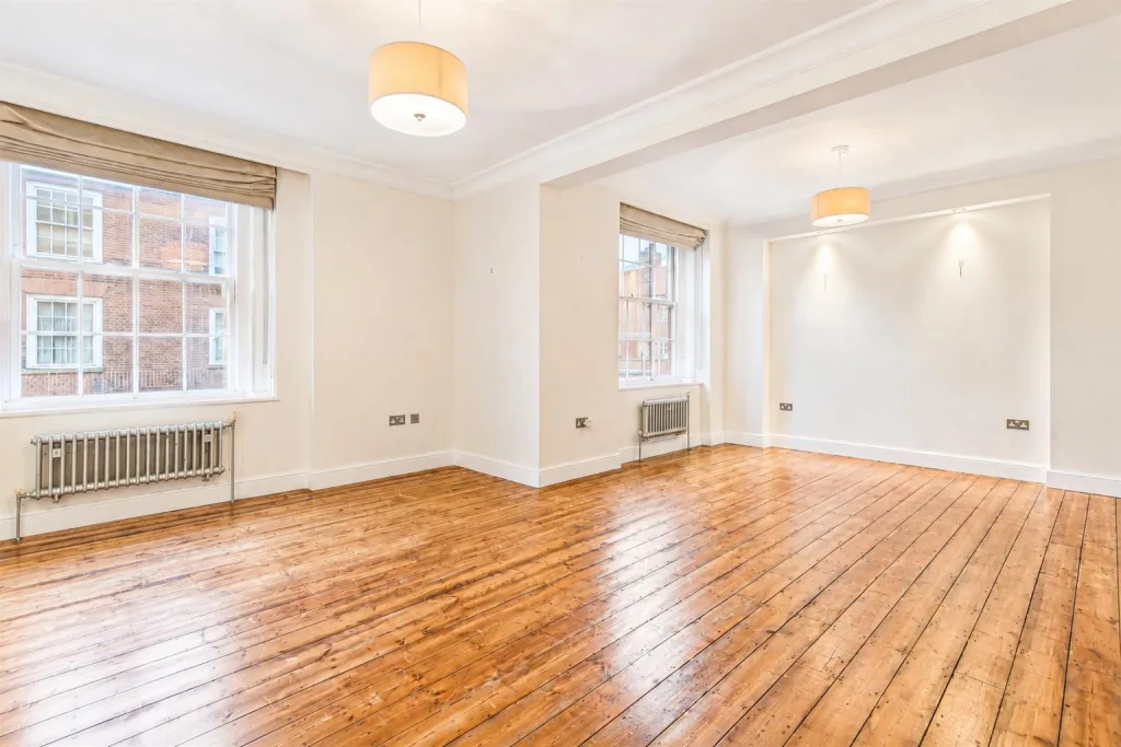 3 bedroom flat for rent