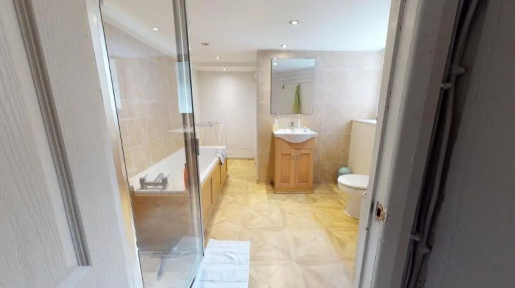 4 bedroom apartment for rent