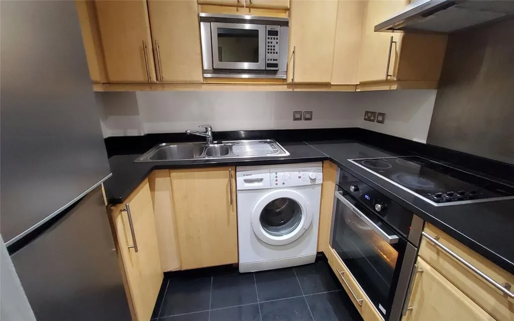 Studio flat for rent
