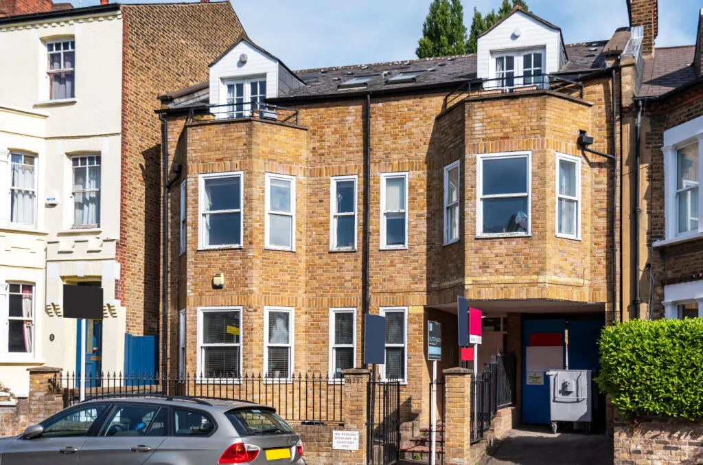 2 bedroom apartment for rent