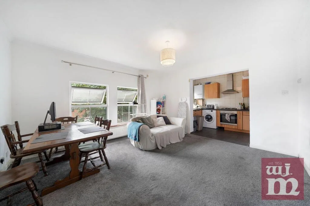2 bedroom flat for rent