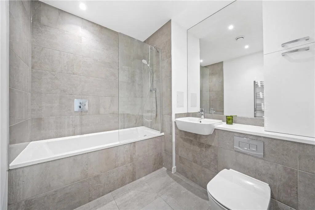3 bedroom penthouse for rent