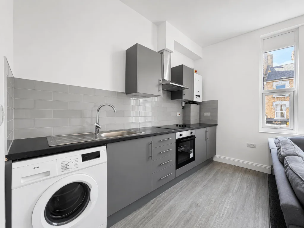 1 bedroom apartment for rent