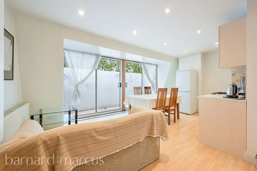 1 bedroom flat for rent
