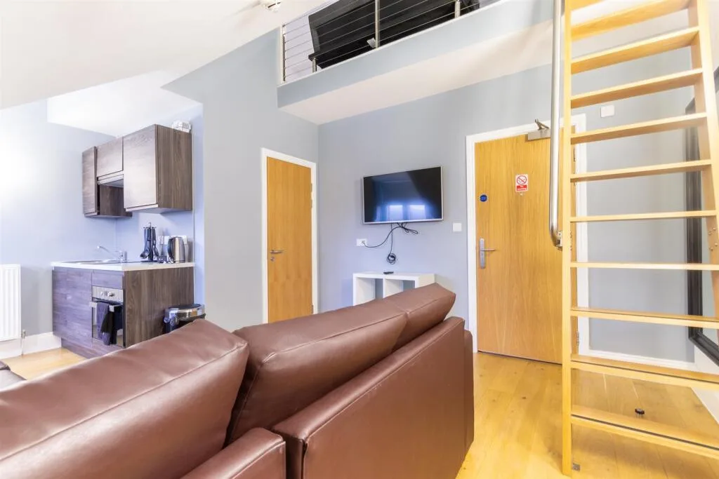 Studio flat for rent