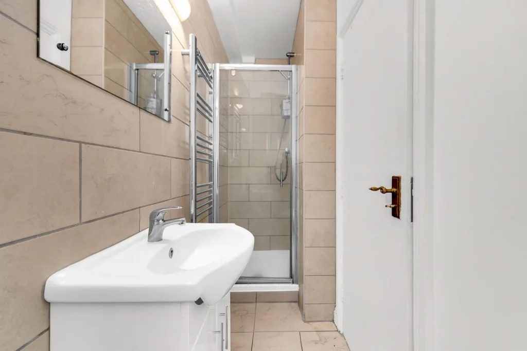 3 bedroom apartment for rent