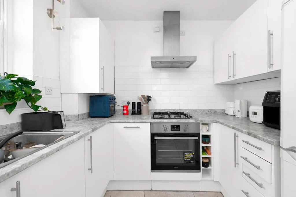 3 bedroom apartment for rent