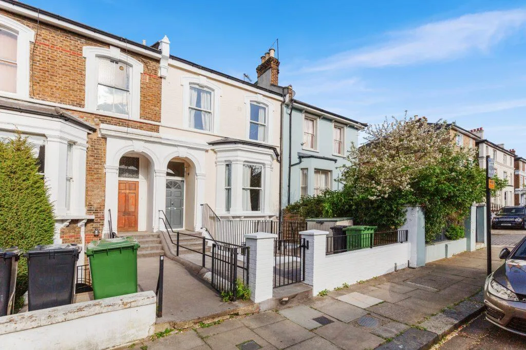 1 bedroom ground floor flat for rent