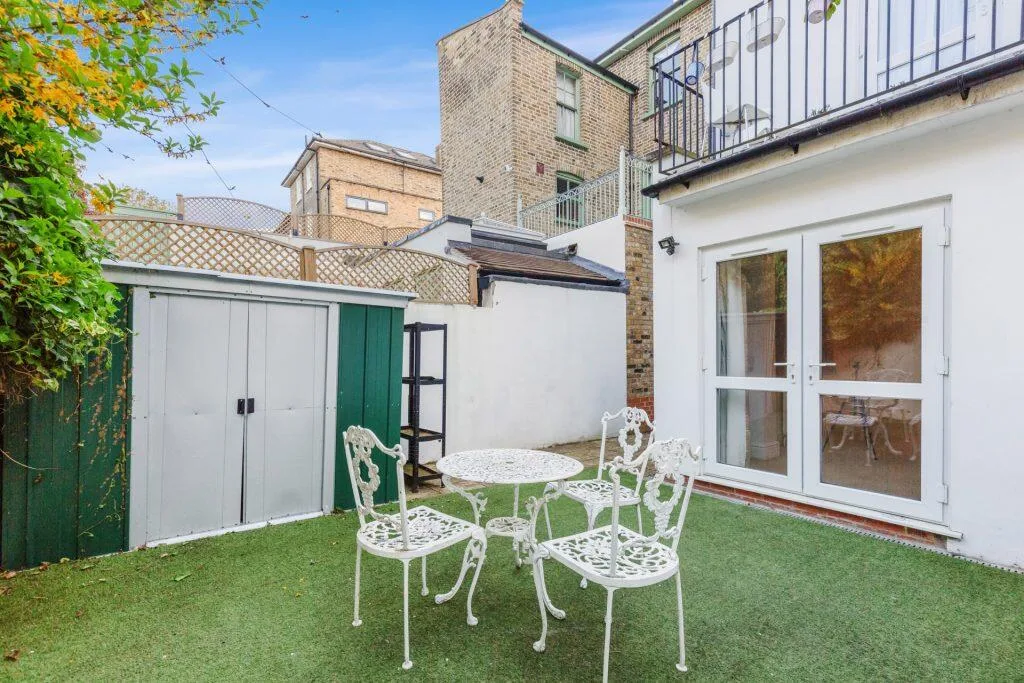 1 bedroom ground floor flat for rent