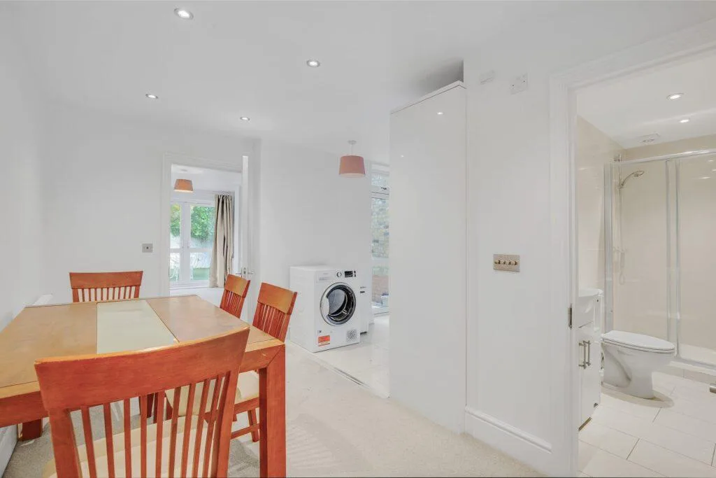 1 bedroom ground floor flat for rent