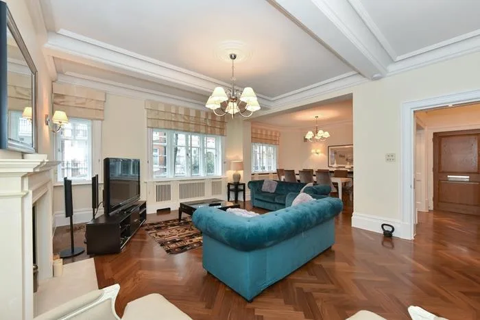 3 bedroom flat for rent