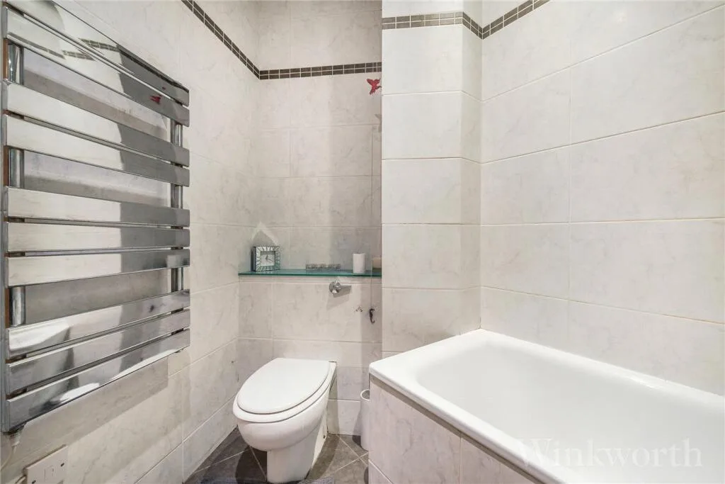 2 bedroom maisonette for rent