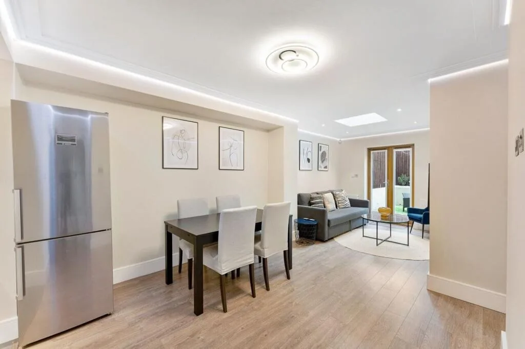 2 bedroom flat for rent