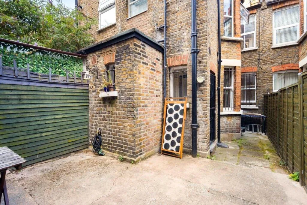 1 bedroom terraced house for rent