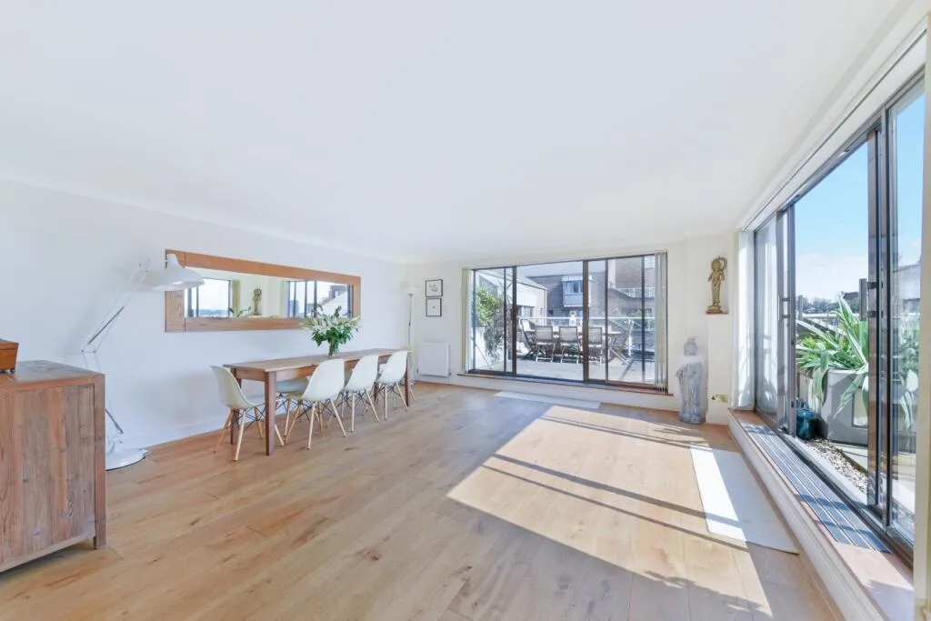 3 bedroom flat for rent