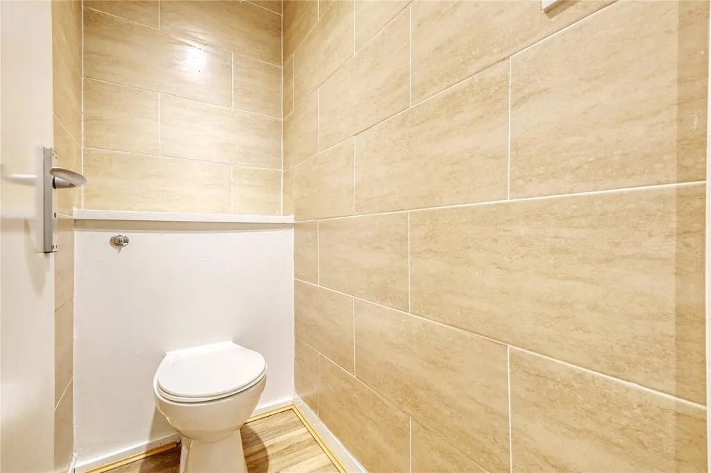 2 bedroom house for rent
