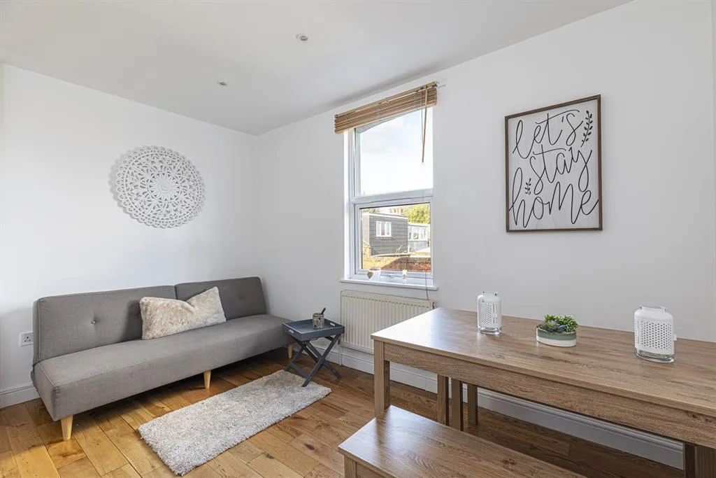 1 bedroom flat for rent