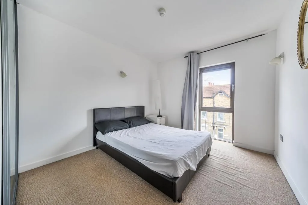 2 bedroom duplex for rent