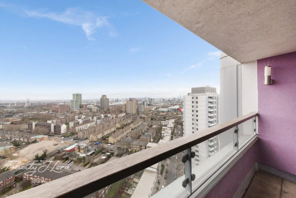 2 bedroom penthouse for rent