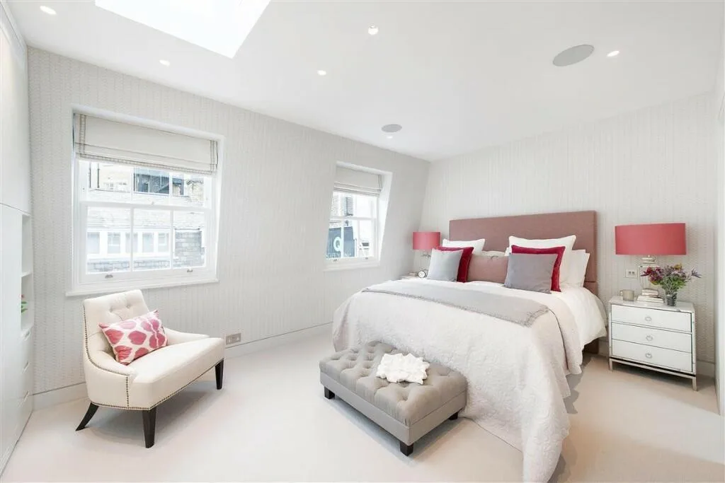 4 bedroom mews property for rent