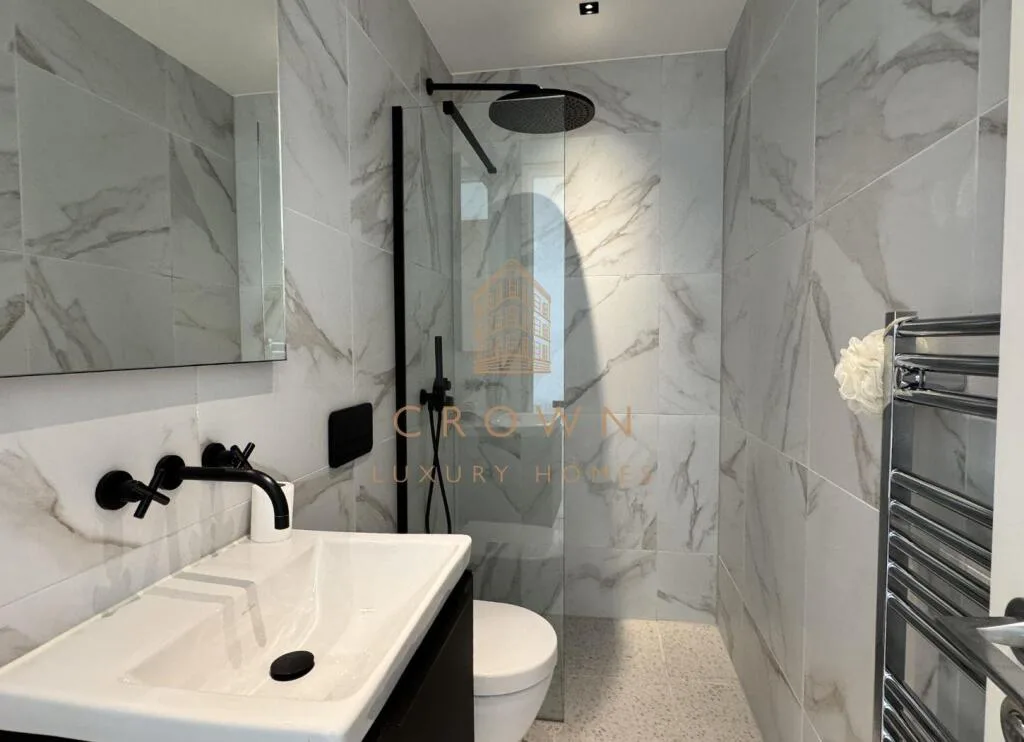 2 bedroom duplex for rent
