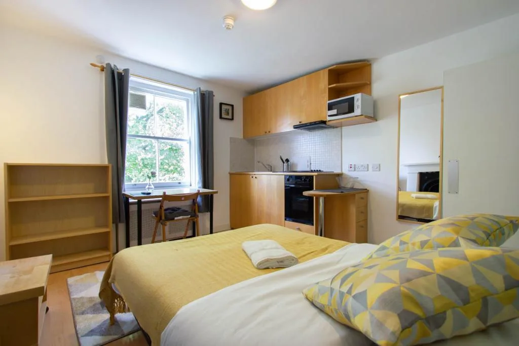 Studio flat for rent