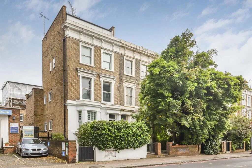 1 bedroom ground floor flat for rent