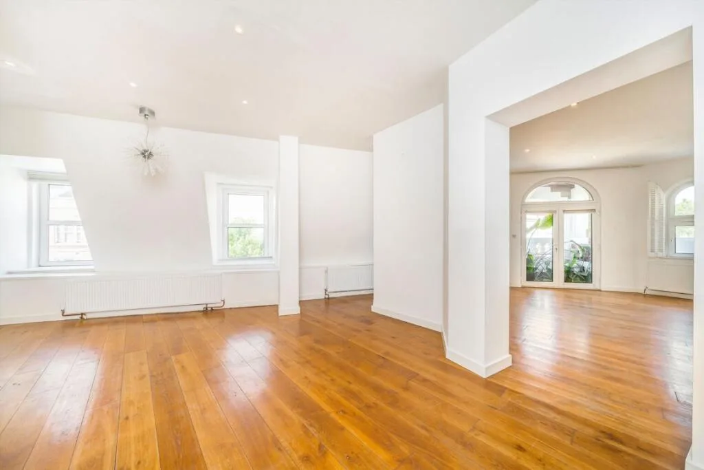 2 bedroom flat for rent