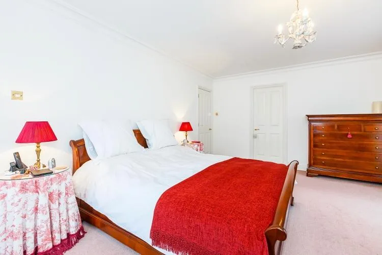 2 bedroom duplex for rent