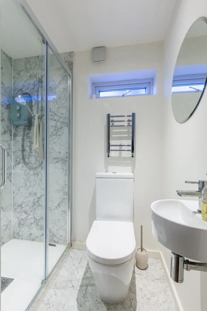 2 bedroom house for rent