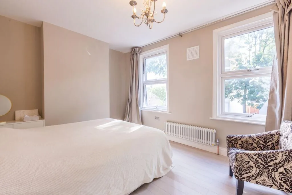 2 bedroom house for rent