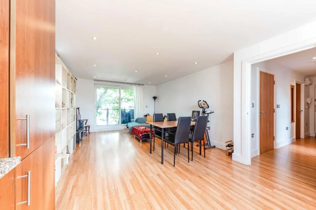 2 bedroom flat for rent