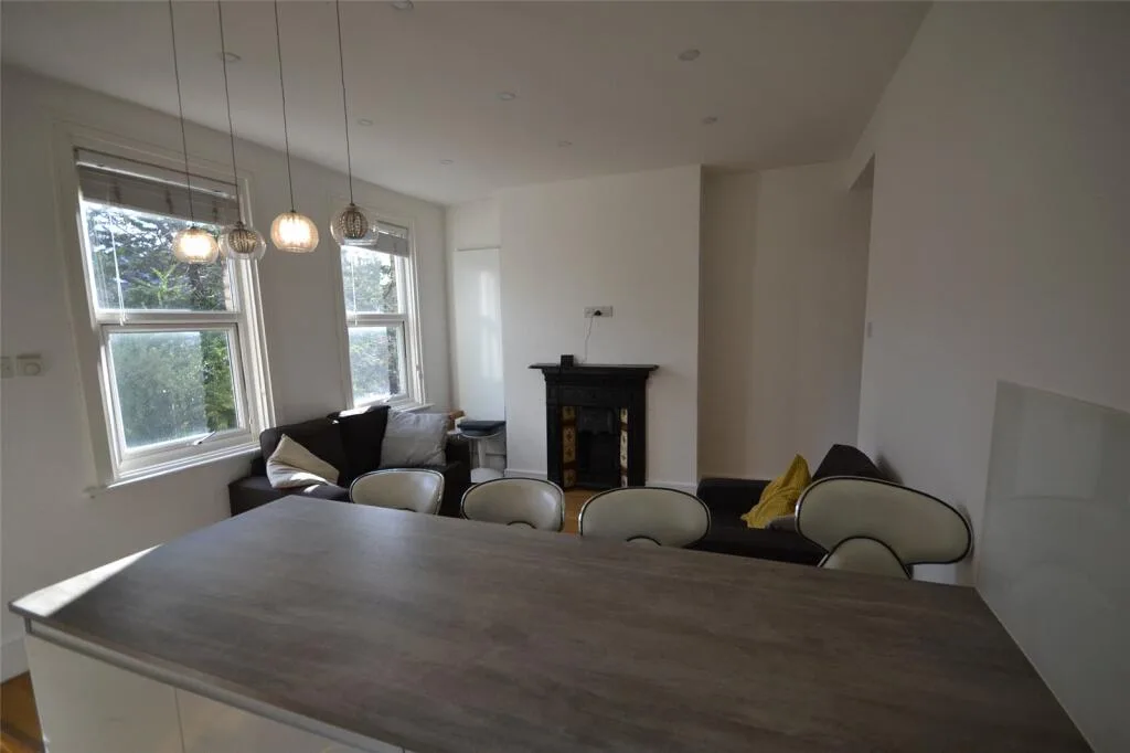 3 bedroom apartment for rent