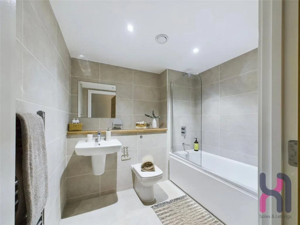 2 bedroom flat for rent