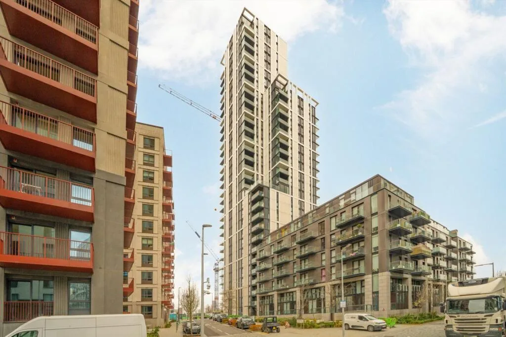 3 bedroom flat for rent